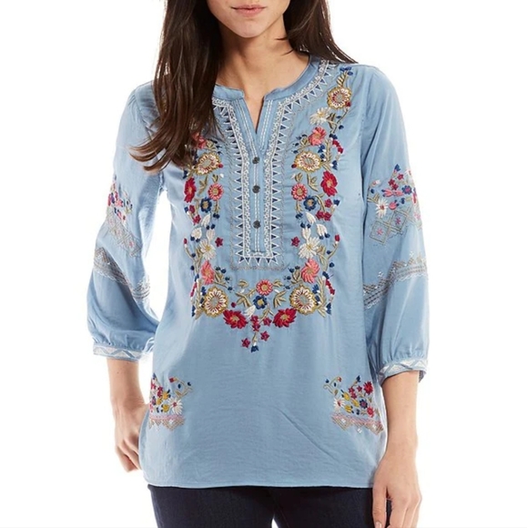 John Mark Scarf Print Back Embroidered Henley Neck 3/4 Cuff Sleeve Butto… - Picture 1 of 11